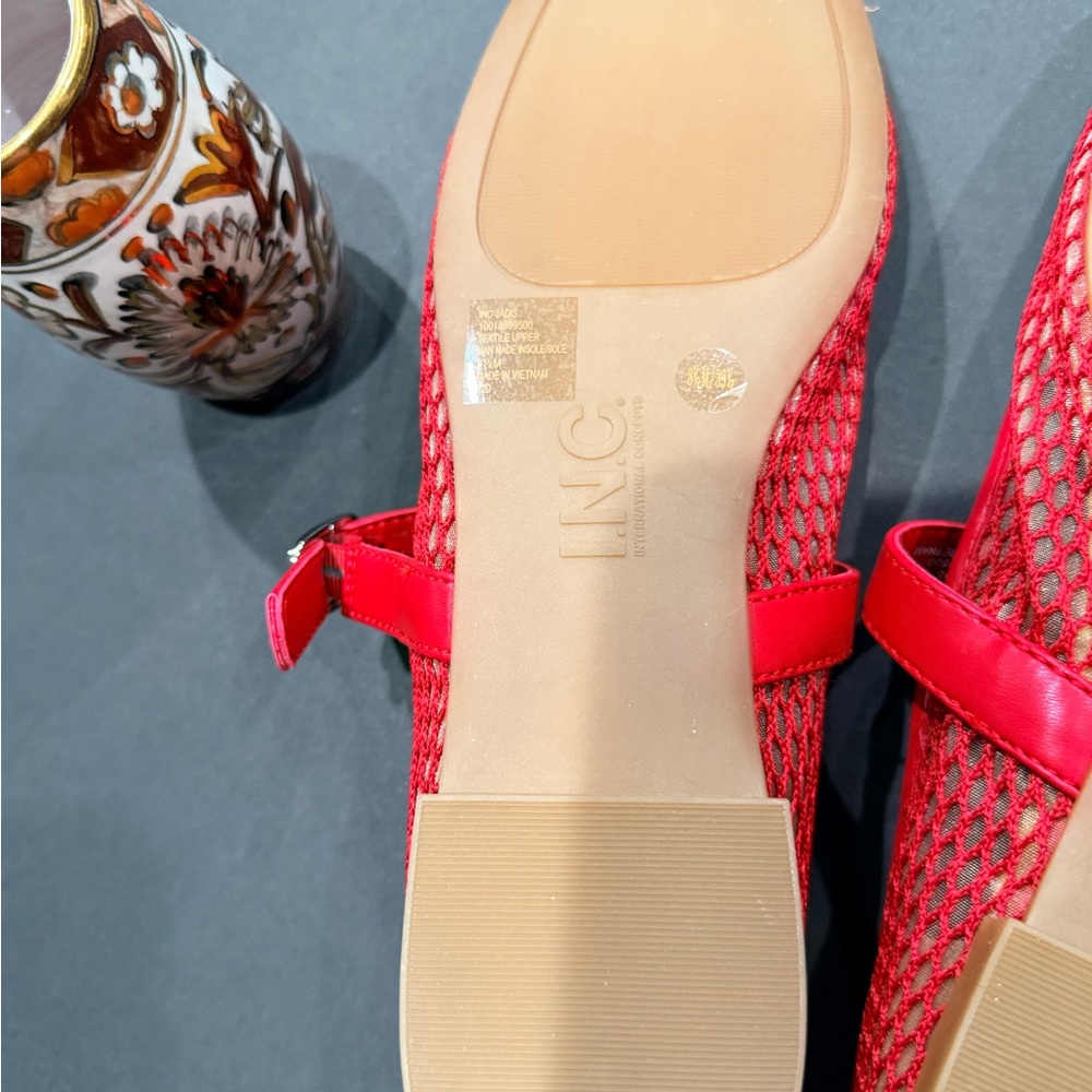 INC International Concepts Red Mesh Flats - Picture 11 of 14